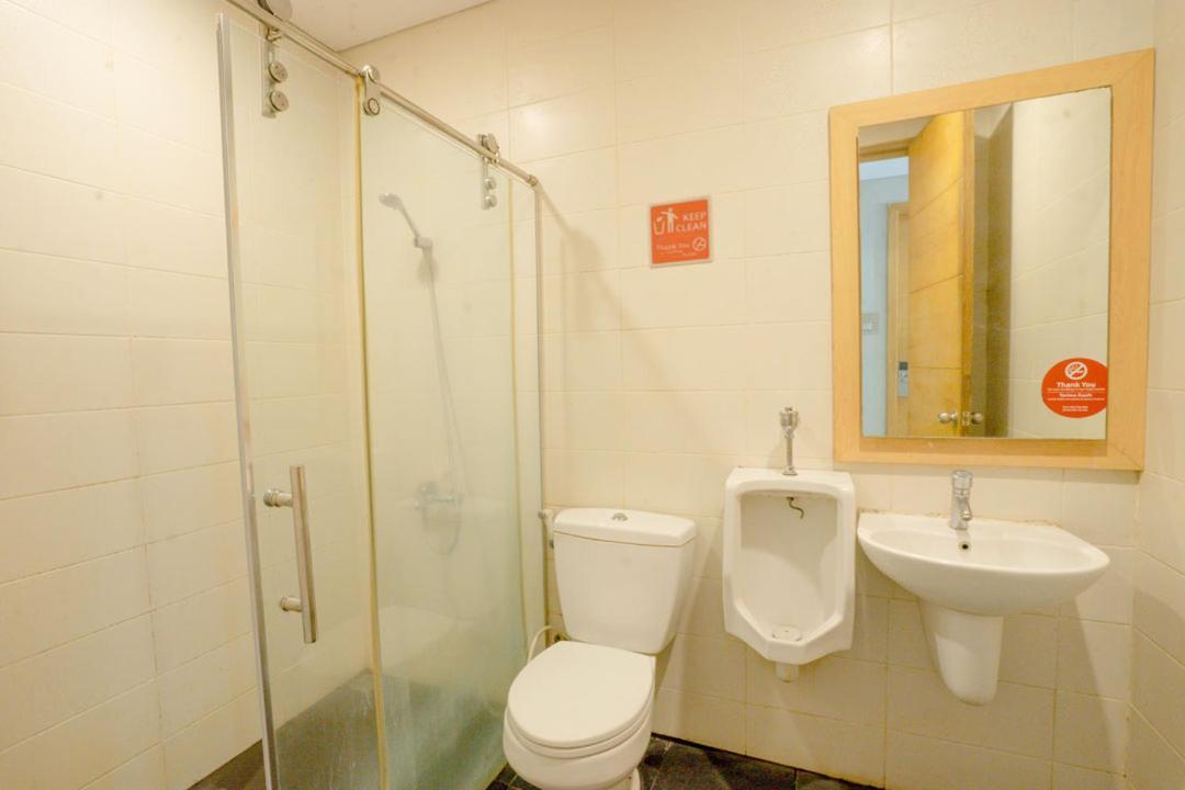 Life Hotel Stasiun Kota Surabaya Szoba fotó